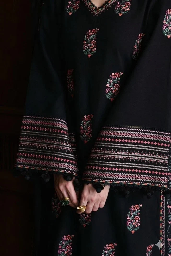 Batik– 3 Piece winter 4 sided Patti and Motif shawl ready to wear-B&M